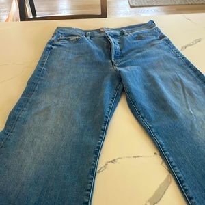 Very good condition mother jeans